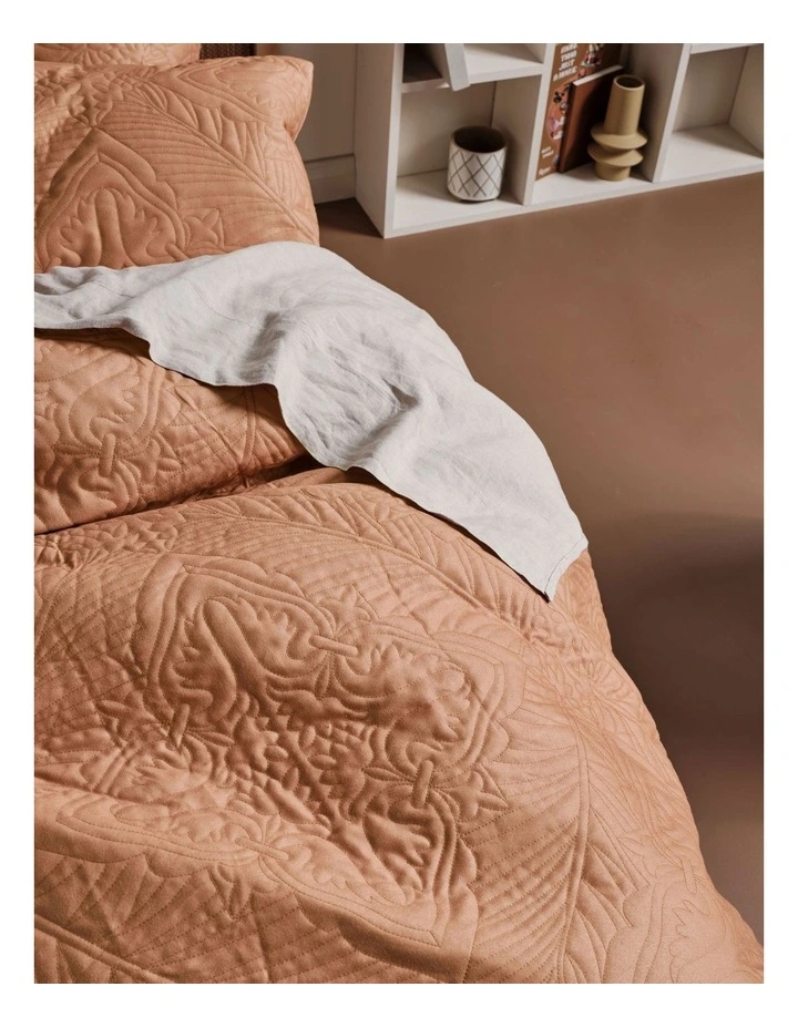 Linen House Isadora Quilt Cover Set 4 Linen House Isadora Quilt Cover Set - Image 2