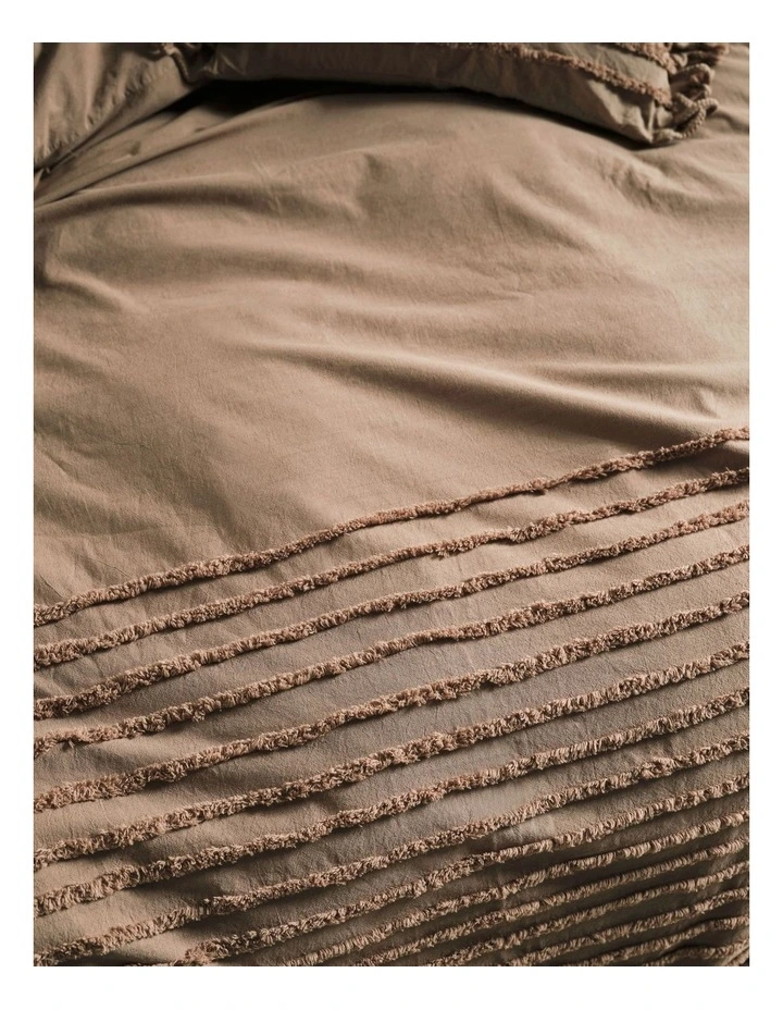 Linen House Dunaway Quilt Cover Set 5 Linen House Dunaway Quilt Cover Set - Image 3