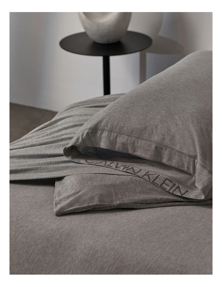 Calvin Klein Harrison Modern Cotton Quilt Cover In Grey 4 Calvin Klein Harrison Modern Cotton Quilt Cover In Grey - Image 2
