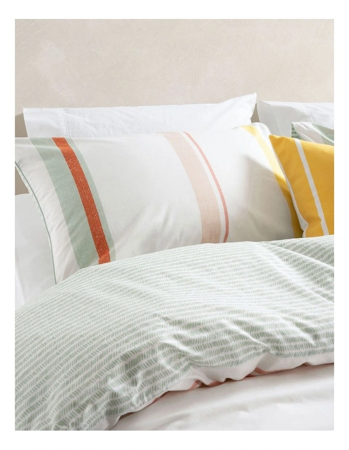 Esprit Adrian Quilt Cover Set In Multi 4 Esprit Adrian Quilt Cover Set In Multi - Image 2