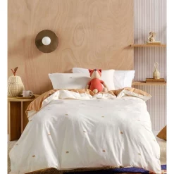 Alternative view of Linen House Kids Bear Hug Quilt Cover Set In Caramel/Cream