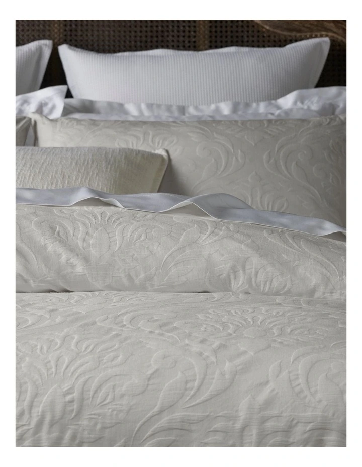 Heritage Frederika Quilt Cover Set Creme 5 Heritage Frederika Quilt Cover Set Creme - Image 3
