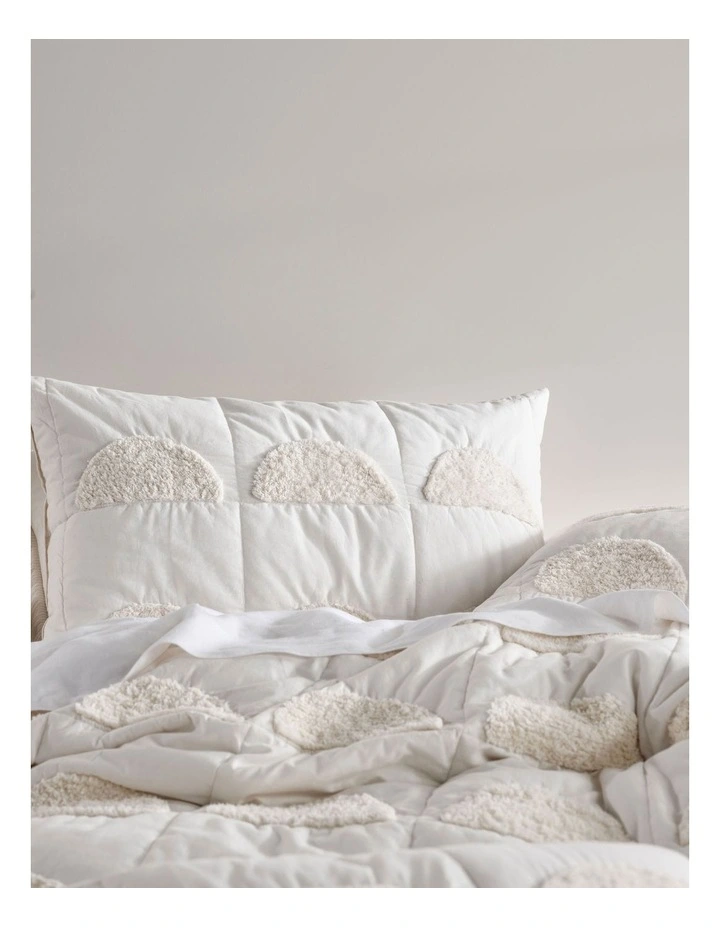 Linen House Moonrise Bedlinen 4 Linen House Moonrise Bedlinen - Image 2