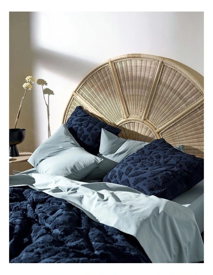 Aura Home Maya Bedlinen Collection In Midnight 4 Aura Home Maya Bedlinen Collection In Midnight - Image 2