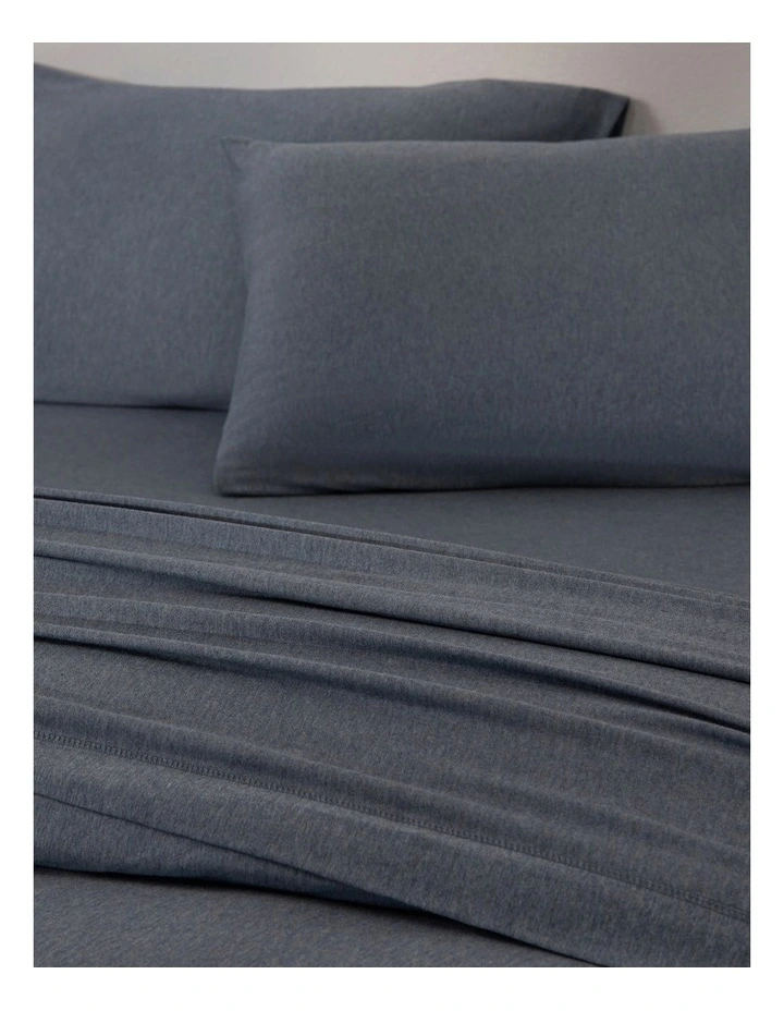 Calvin Klein Modern Cotton Harrison Quilt Cover In Dusk 4 Calvin Klein Modern Cotton Harrison Quilt Cover In Dusk - Image 2