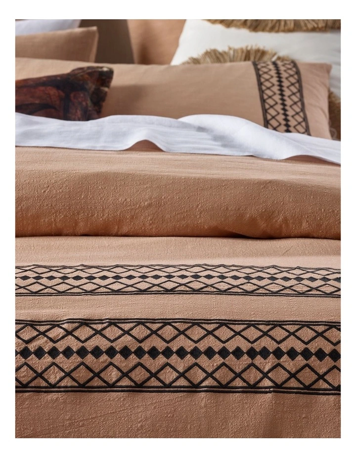 Darren Palmer Nala Quilt Cover Brown 4 Darren Palmer Nala Quilt Cover Brown - Image 2