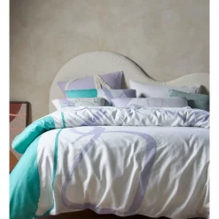 Vue Line Lady Quilt Cover Set In Multi