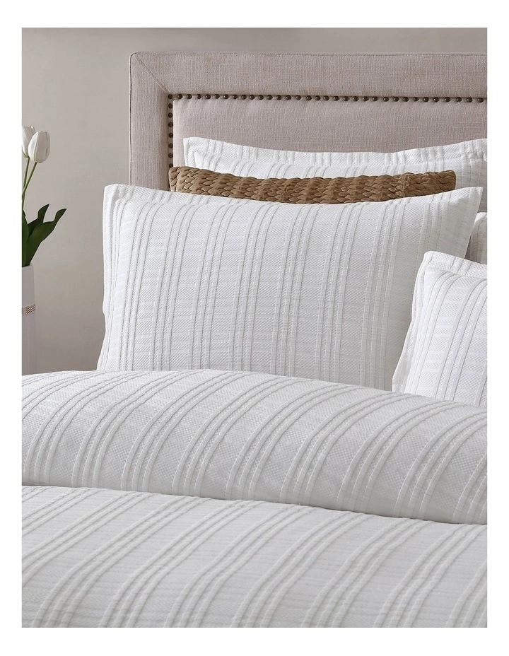 Private Collection Winton Quilt Cover Set White 5 Private Collection Winton Quilt Cover Set White - Image 3