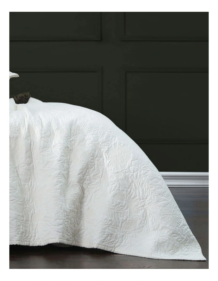 M.M Linen Lourdes Bed Cover Set In Ivory 4 M.M Linen Lourdes Bed Cover Set In Ivory - Image 2