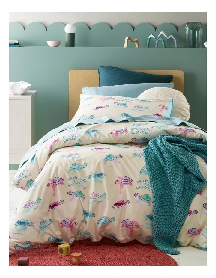 Australian Marine Conservation Society AMCS X Art Series Turtle Tide Quilt Cover Set In Multi 3 Australian Marine Conservation Society AMCS X Art Series Turtle Tide Quilt Cover Set In Multi