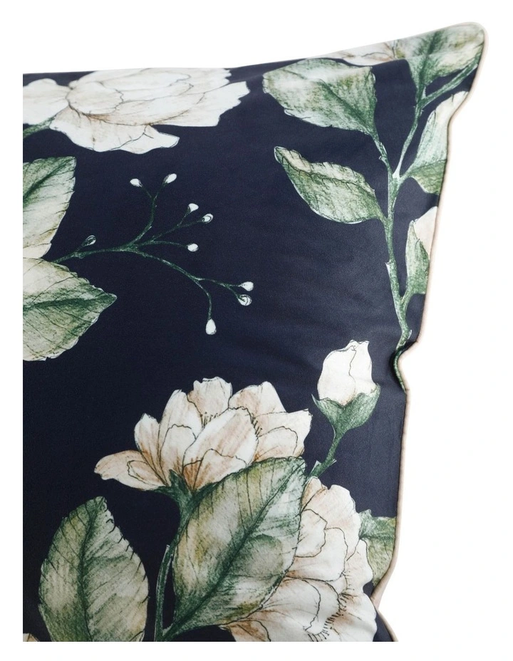 Martha Stewart Evoke Velvet Quilt Cover Set Dark Green 6 Martha Stewart Evoke Velvet Quilt Cover Set Dark Green - Image 4