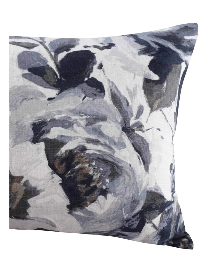 Martha Stewart Sienna Quilt Cover Set In Blue Multi 5 Martha Stewart Sienna Quilt Cover Set In Blue Multi - Image 3