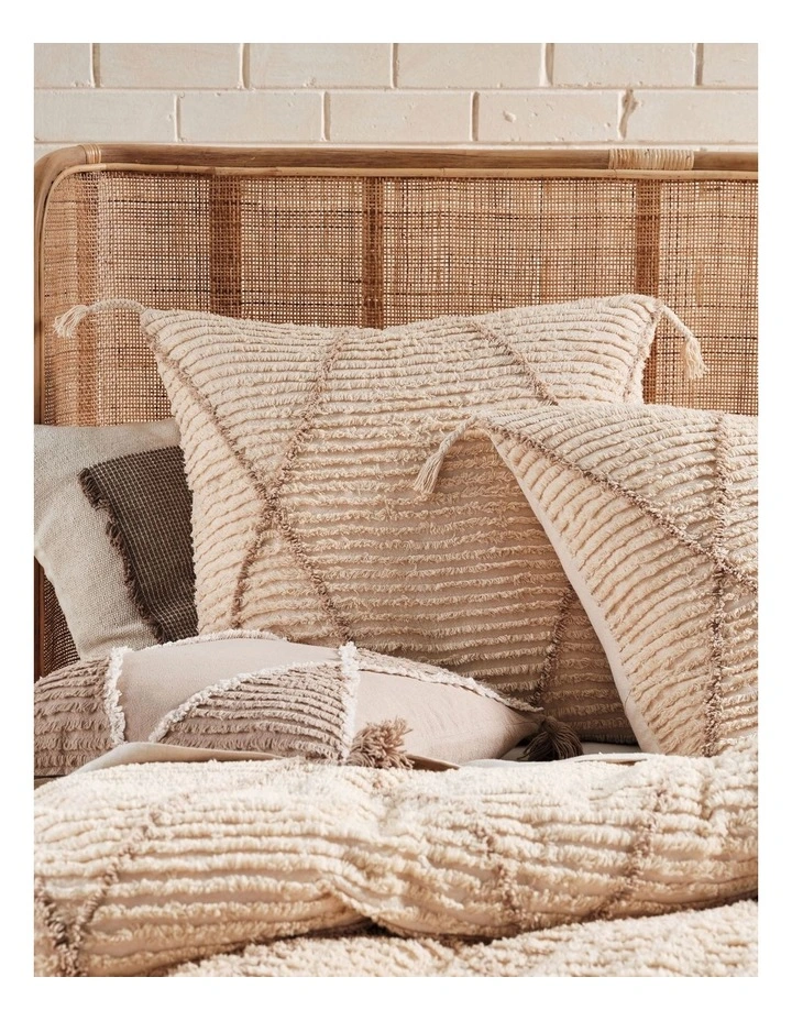 Linen House Asha Quilt Cover Set 6 Linen House Asha Quilt Cover Set - Image 4