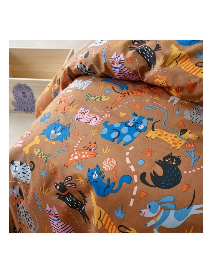 Sophie Beer Playful Pets Quilt Cover Set In Assorted 4 Sophie Beer Playful Pets Quilt Cover Set In Assorted - Image 2