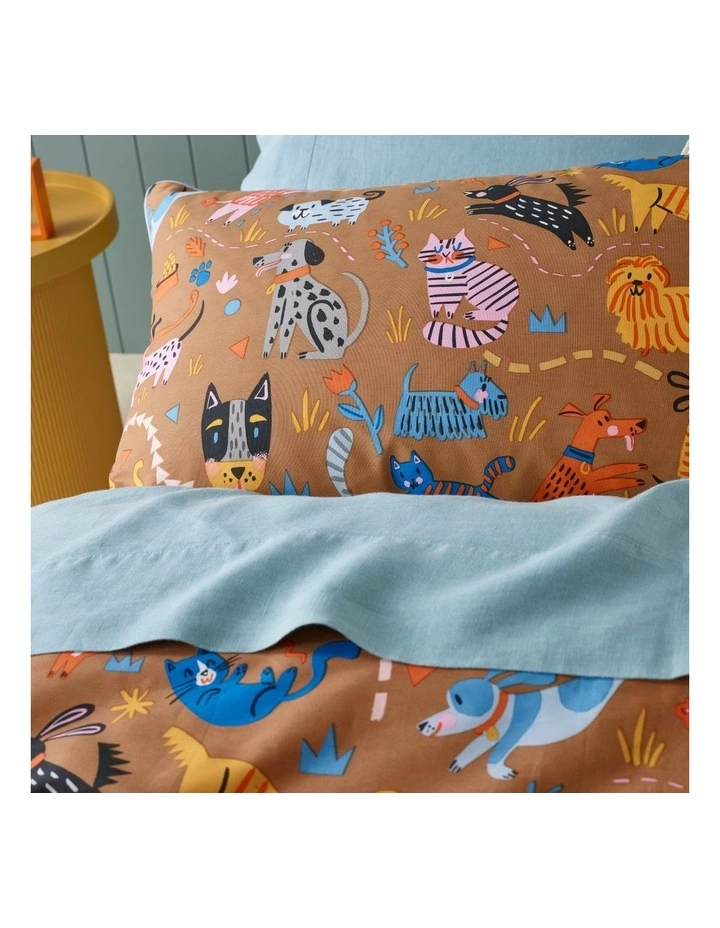 Sophie Beer Playful Pets Quilt Cover Set In Assorted 5 Sophie Beer Playful Pets Quilt Cover Set In Assorted - Image 3