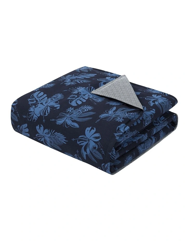 Tommy Hilfiger Hibiscus Floral Quilt Cover Set In Blue 5 Tommy Hilfiger Hibiscus Floral Quilt Cover Set In Blue - Image 3