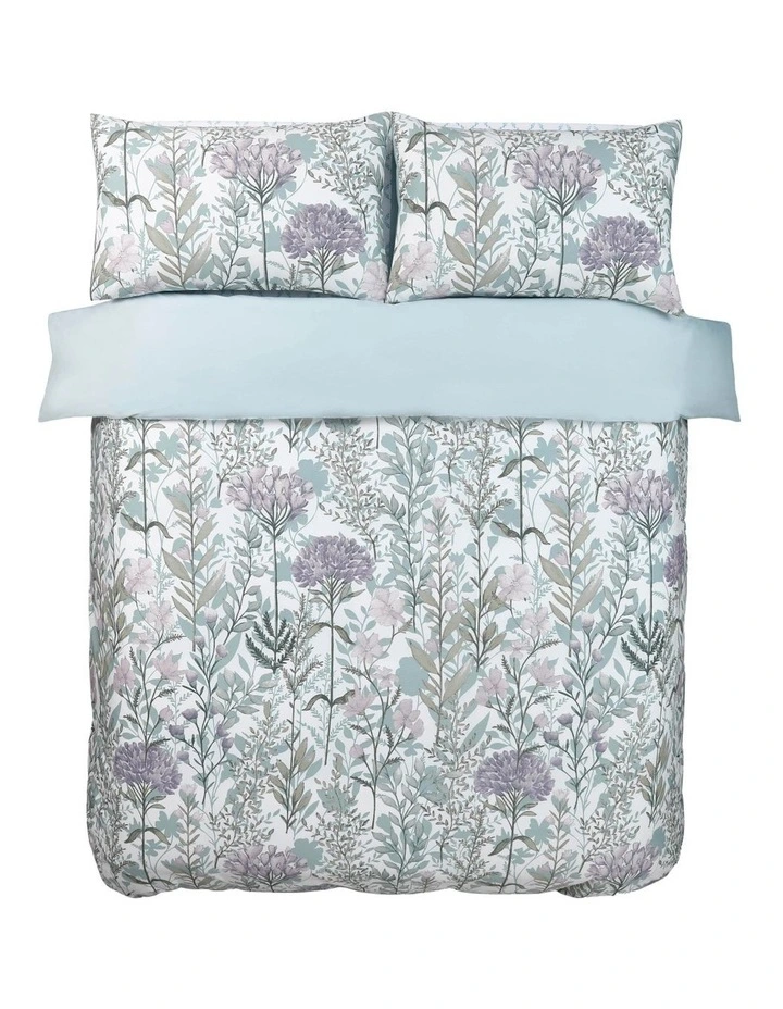 Martha Stewart Aster Quilt Cover Set In Multi 5 Martha Stewart Aster Quilt Cover Set In Multi - Image 3