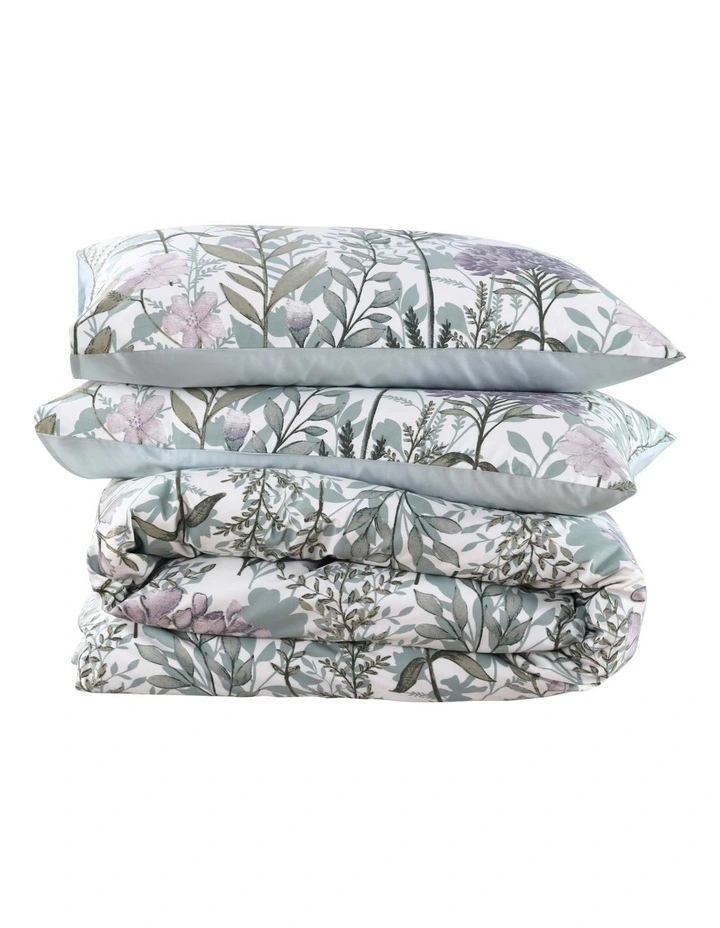 Martha Stewart Aster Quilt Cover Set In Multi 7 Martha Stewart Aster Quilt Cover Set In Multi - Image 5