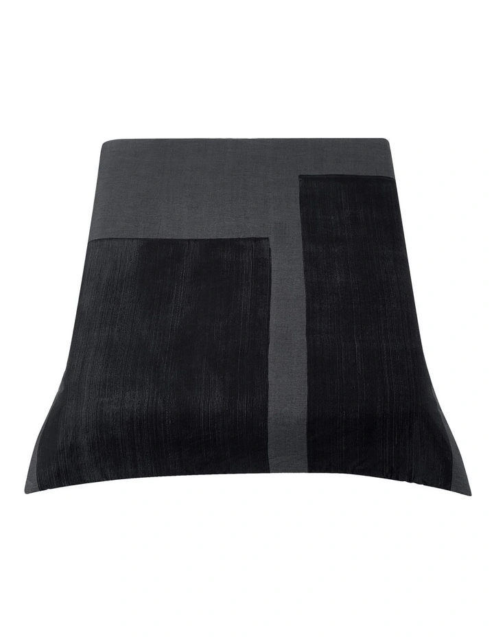 Calvin Klein Oversized Paintstroke Quilt Cover Set In Charcoal 4 Calvin Klein Oversized Paintstroke Quilt Cover Set In Charcoal - Image 2