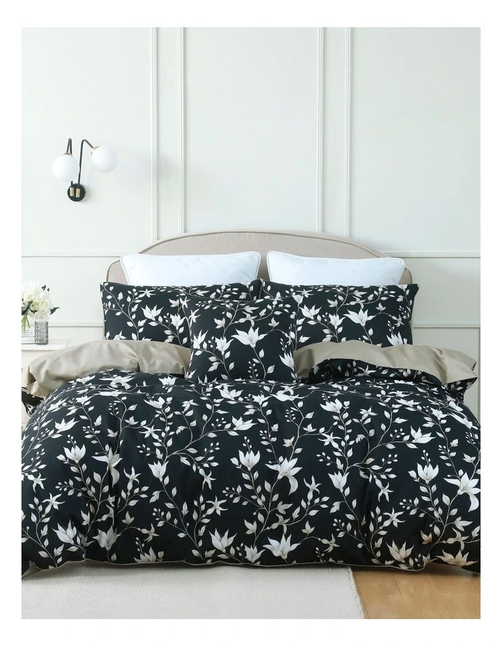 Martha Stewart Trailing Magnolia Quilt Cover Set 8 Martha Stewart Trailing Magnolia Quilt Cover Set - Image 6