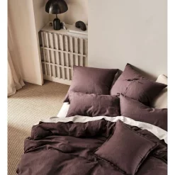 Alternative view of Linen House Nimes Linen Quilt Cover Set In Espresso
