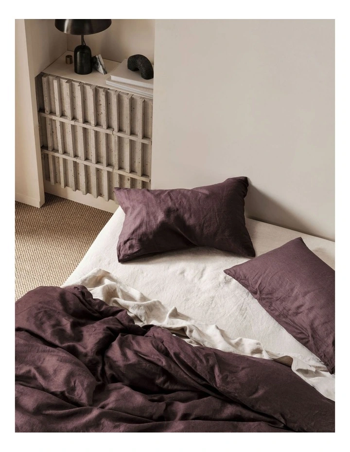Linen House Nimes Linen Quilt Cover Set In Espresso 6 Linen House Nimes Linen Quilt Cover Set In Espresso - Image 4