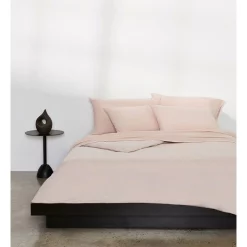 Calvin Klein Modern Cotton Harrison Quilt Cover In Pink Sand