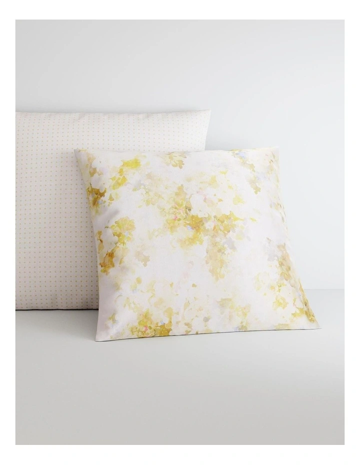 Sheridan Rumer Tailored Quilt Cover In Honeysuckle 6 Sheridan Rumer Tailored Quilt Cover In Honeysuckle - Image 4